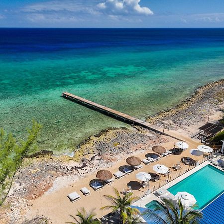 Cobalt Coast Resort West Bay Exterior foto